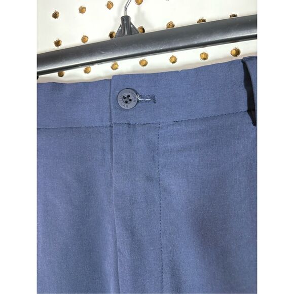 Peter Millar performance shorts size 35 - Picture 5 of 7